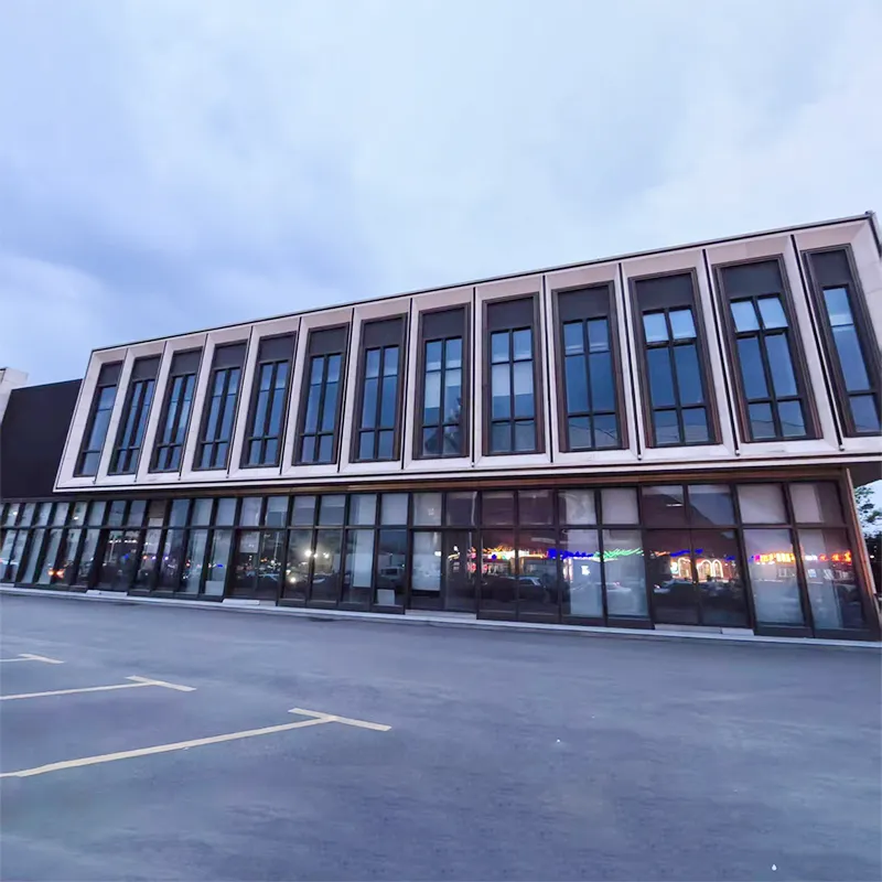 Cad is Gloine Curtain Wall ann agus Conas is Féidir É a Chlaochlú ar Fhoirgnimh Thráchtála Nua-Aimseartha