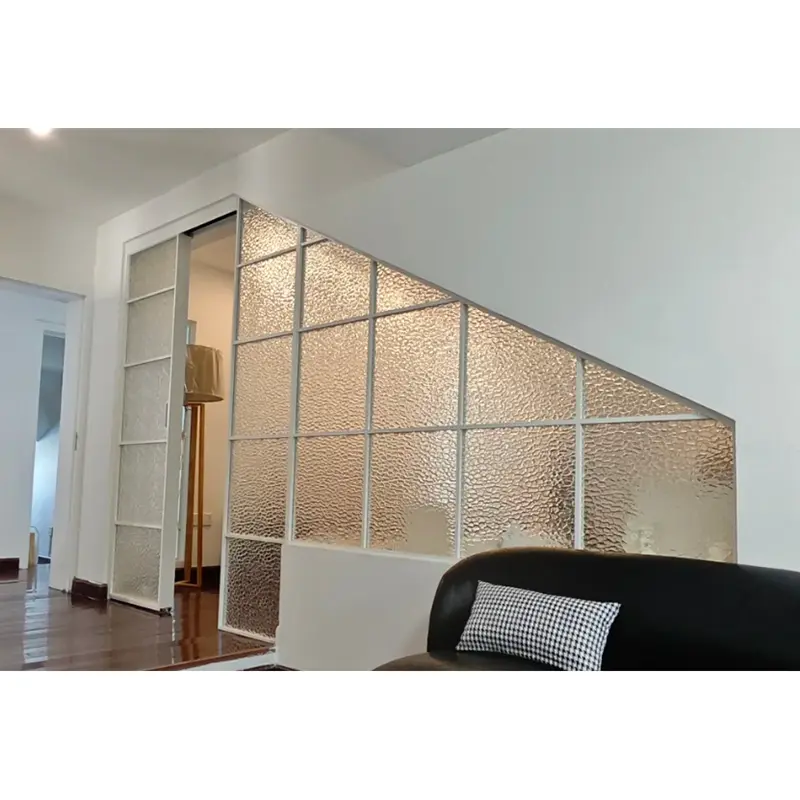 Gloine Neamhrialta Múnlaithe